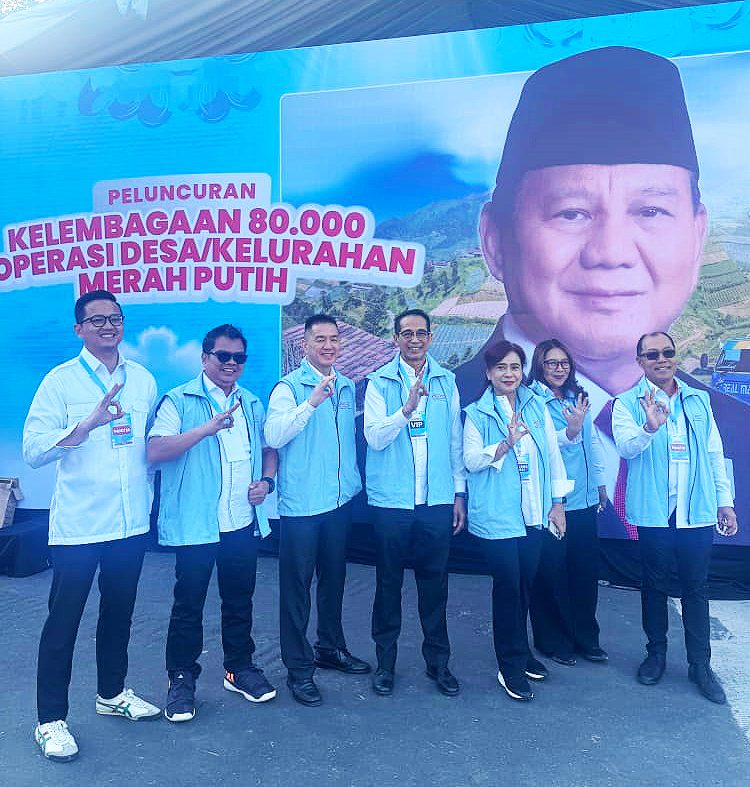 Read more about the article Biofarma Group melalui Kimia Farma Apotek dan Kimia Farma Diagnostika Dukung Pemerintah Wujudkan Koperasi Desa Merah Putih